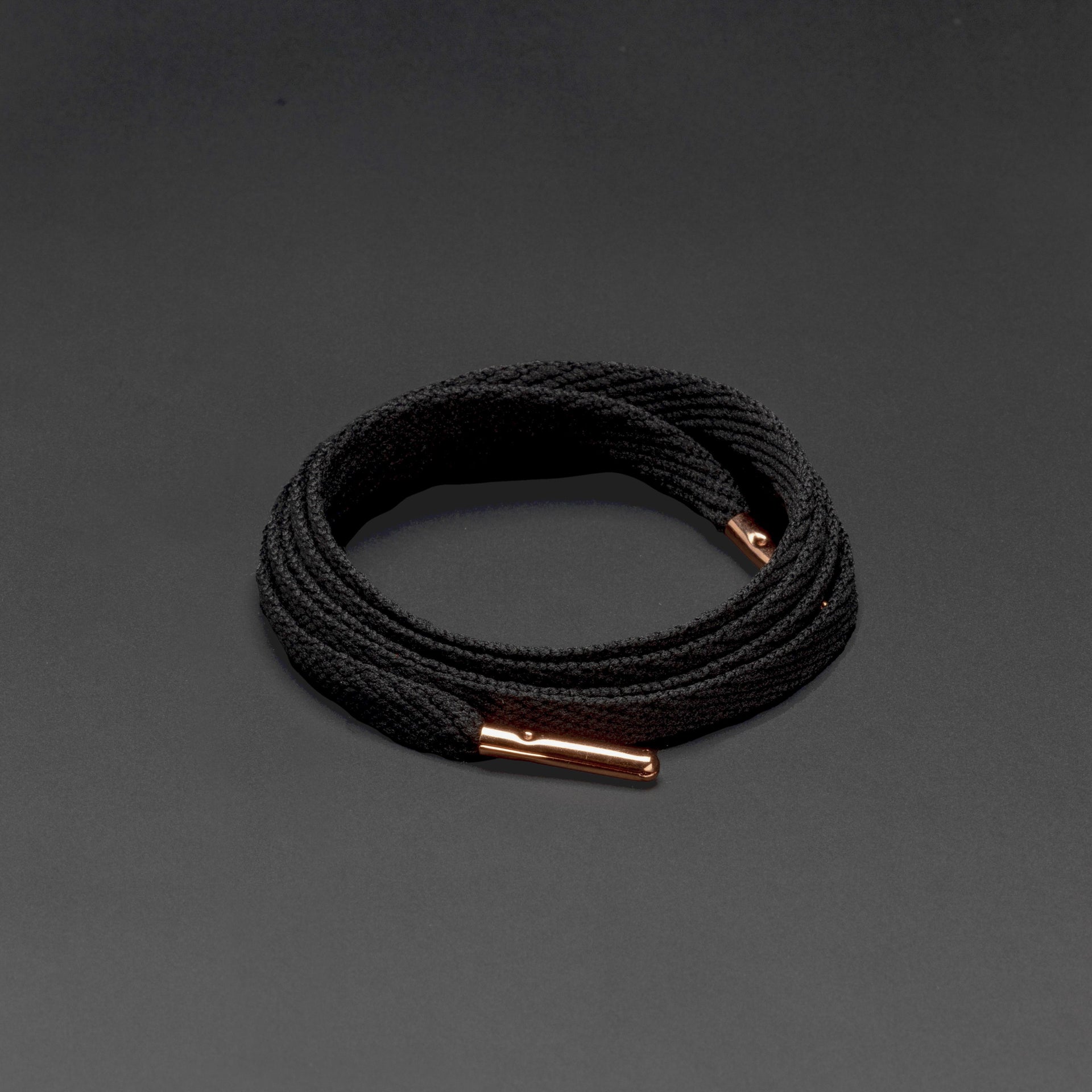 Cordones Smallies punta de metal - Negro con punta de oro rosa - Mr.Lacy